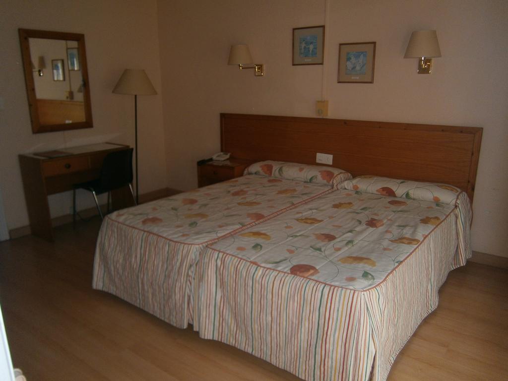 Hotel Goya Alicante Exterior photo