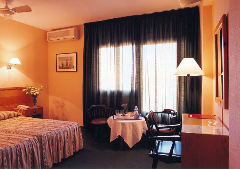 Hotel Goya Alicante Room photo